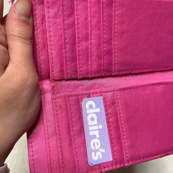 Claire’s Pink Bow Wallet - Picture 4 of 11